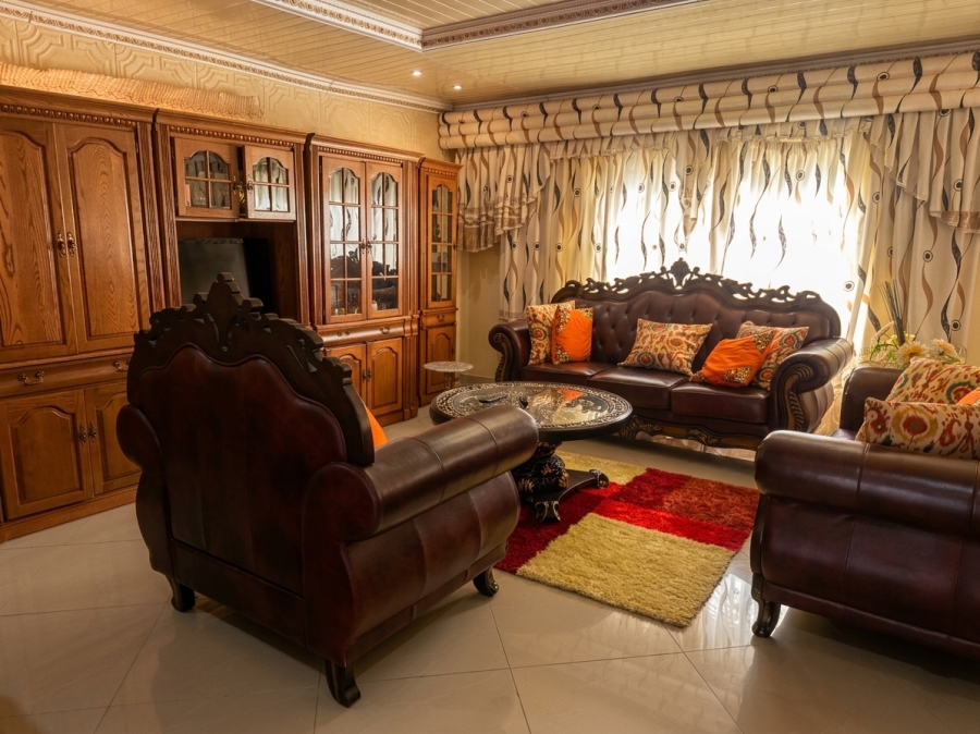 4 Bedroom Property for Sale in Safari Gardens North West